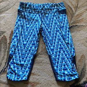 Athleta Capri leggings